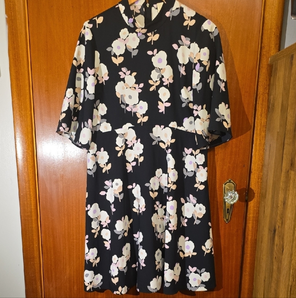 Kate Spade Black and White A-line Dress with Raglan Sleeves